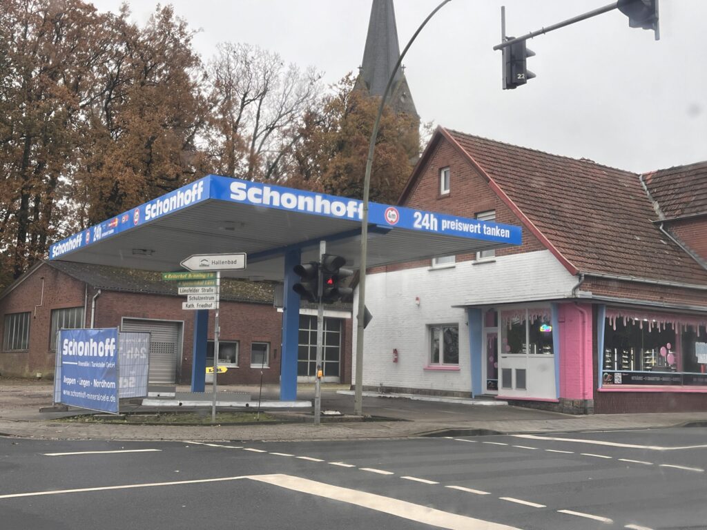 Freren: Neue Tankstellen-Landschaft mit 24-Stunden-Service im Wandel