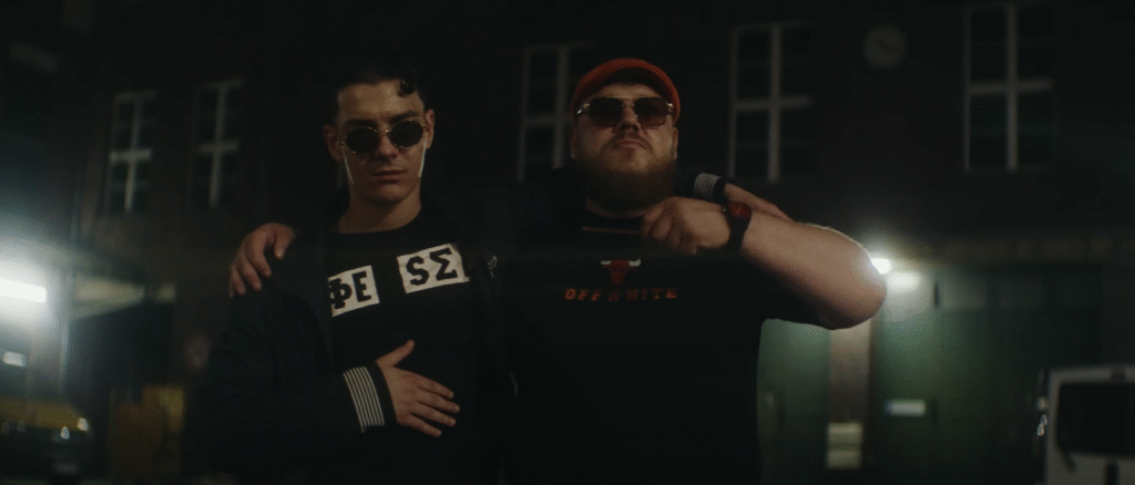 Streaming-Schnelltest: Lacazette erreicht mit „WER“ die Spitze der YouTube-Musik-Trendcharts