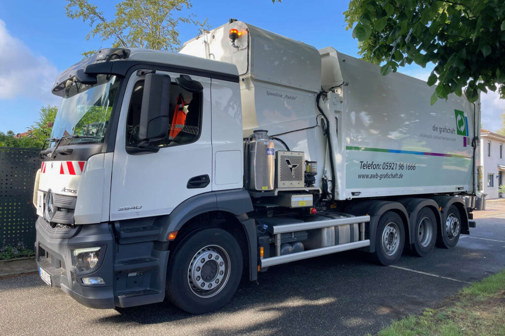 Müllauto bei der Abfuhr in der Grafschaft Bentheim – Symbolbild Änderungen 2025