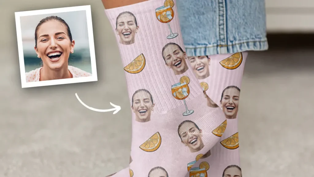 Personalisierbare Aperol Socken mit Gesicht