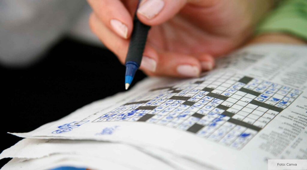 Gehirnjogging betreiben, z.B. durch Kreuzworträtsel oder neue Hobbys