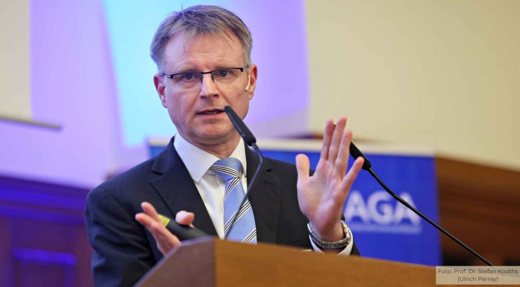 AGA-Jahrestagung 2025: Wirtschaft in bewegten Zeiten – Experten diskutieren Herausforderungen