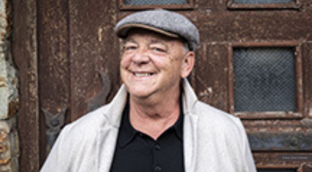 Don Clarke live in Nordhorn: Britischer Humor trifft deutsche Direktheit