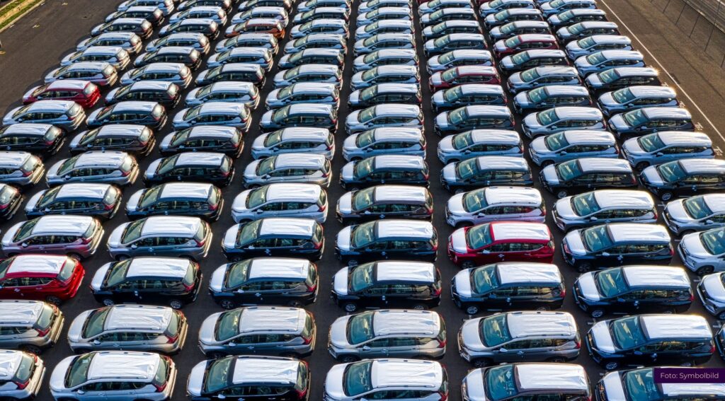 Pkw-Produktion in Deutschland leicht rückläufig – Elektro-Neuzulassungen stark gestiegen