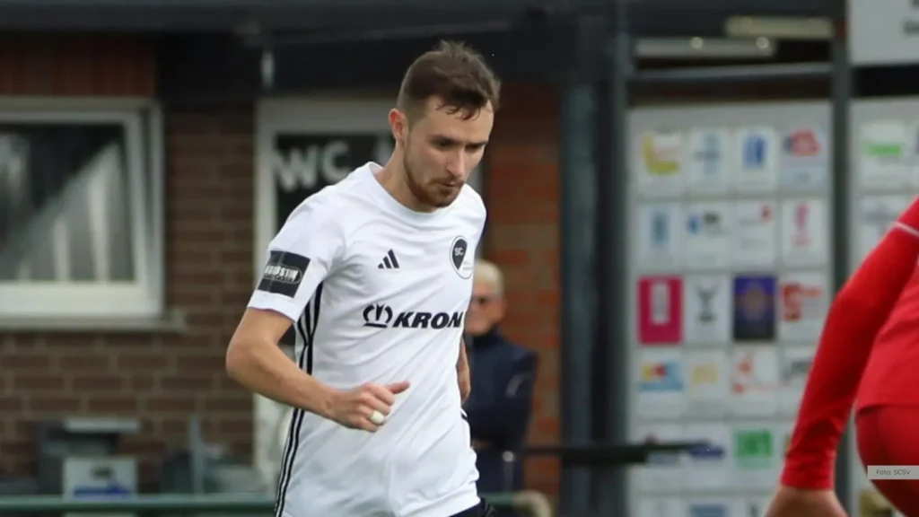 Artem Popov schießt den SC Spelle-Venhaus zum Heimsieg – Erster Dreierpack im Herrenbereich