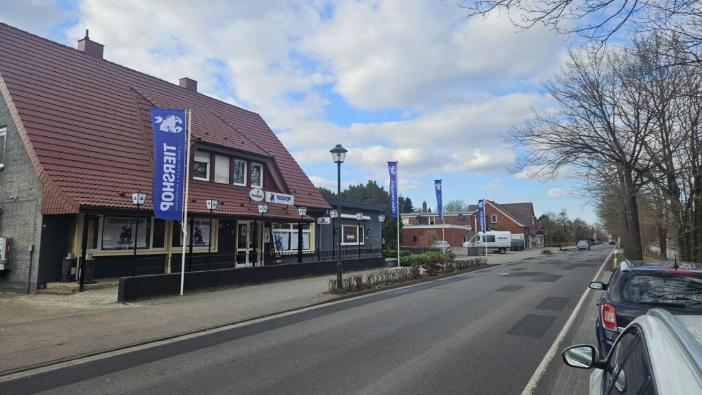 Schöningsdorf: Neuer Tiershop eröffnet direkt an der Grenze