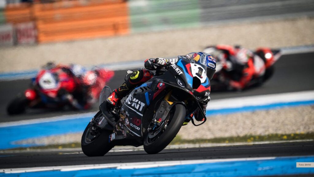 WorldSBK in Assen: BMW Motorrad feiert ersten Regensieg der Saison