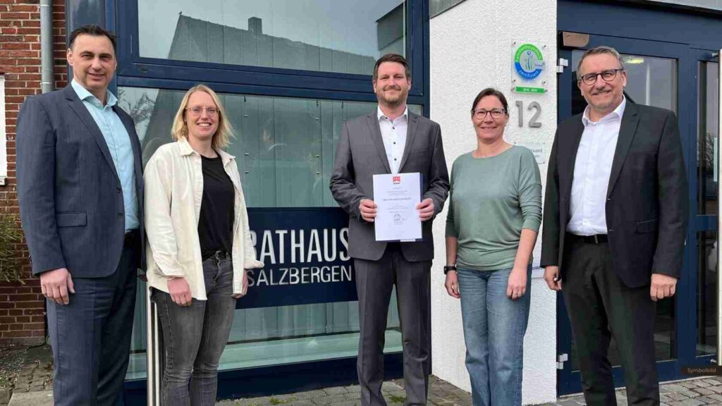 Markus Eschenbach wird zum Beamten auf Lebenszeit ernannt