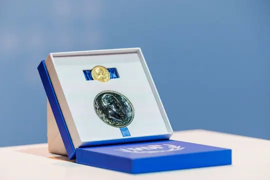 VDI ehrt herausragende Persönlichkeiten mit Grashof-Denkmünze – Sabine Kunst und Siegfried Rußwurm ausgezeichnet