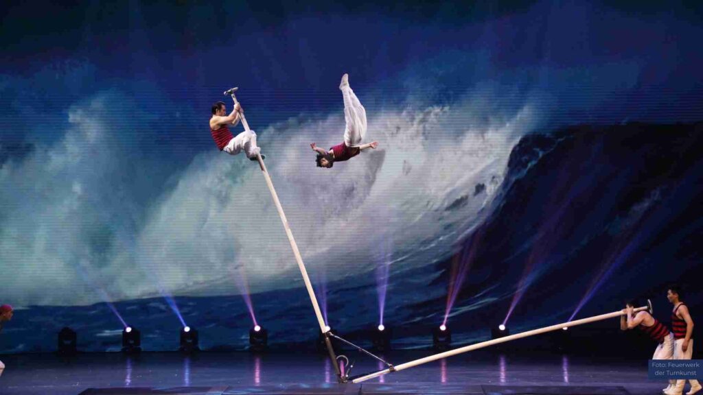 „VIVA“ in Oldenburg – Feuerwerk der Turnkunst startet lebensfrohe Tournee 2026 in der Region