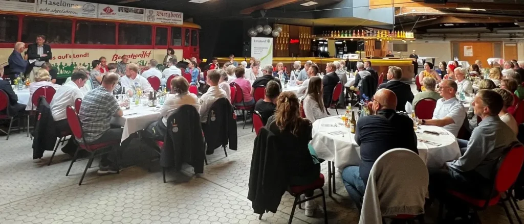 Ehrenamtskarte für 261 Engagierte im Emsland – Dankesabend im Berentzen Hof