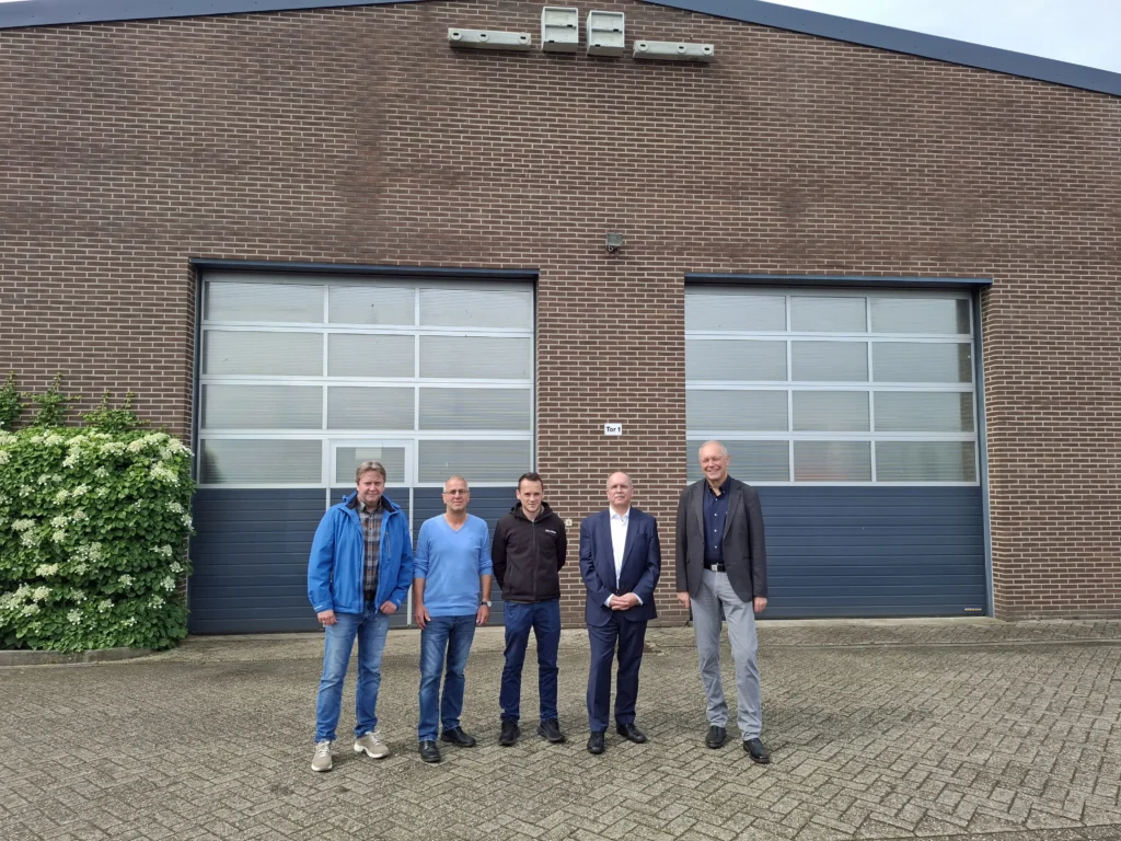 Nordhorn/Neuenhaus: Neues Zuhause für Mauersegler – Kooperationsprojekt sichert Brutplätze am Bauhof