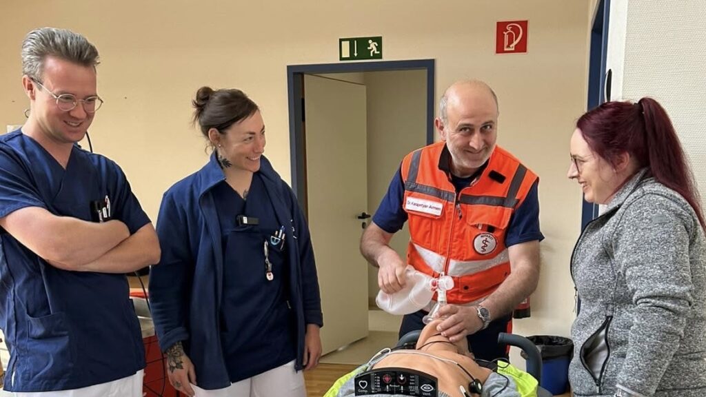 Neues Trainingssystem im Marien Hospital Papenburg Aschendorf verbessert Reanimationsausbildung