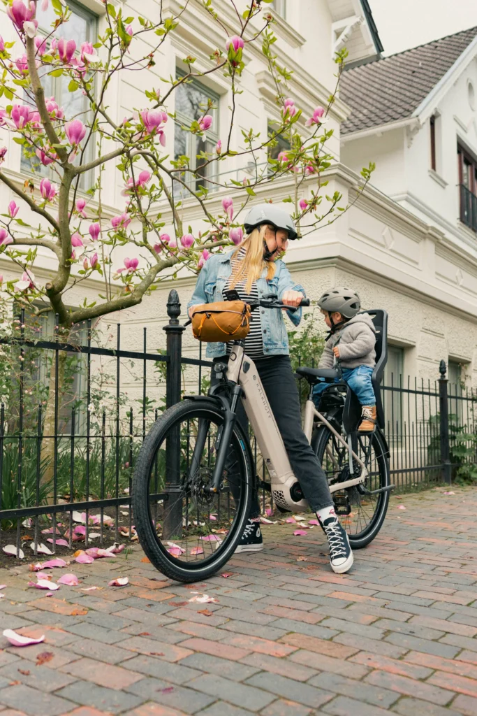 30 Tage aufs Rad: Lease a Bike startet Familien-Challenge für mehr Alltag auf zwei Rädern