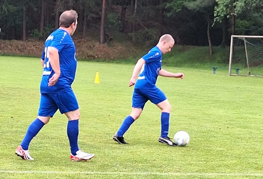 Schwefingen – Auftakt der InduS-Emslandliga: Inklusion auf dem Fußballplatz
