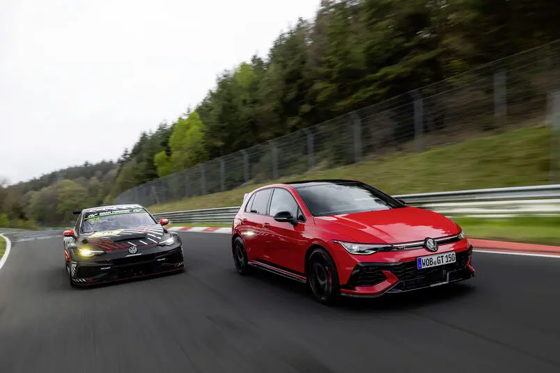 GTI-Triumph in der „Grünen Hölle“: Volkswagen feiert Klassensieg und Modellpremiere am Nürburgring