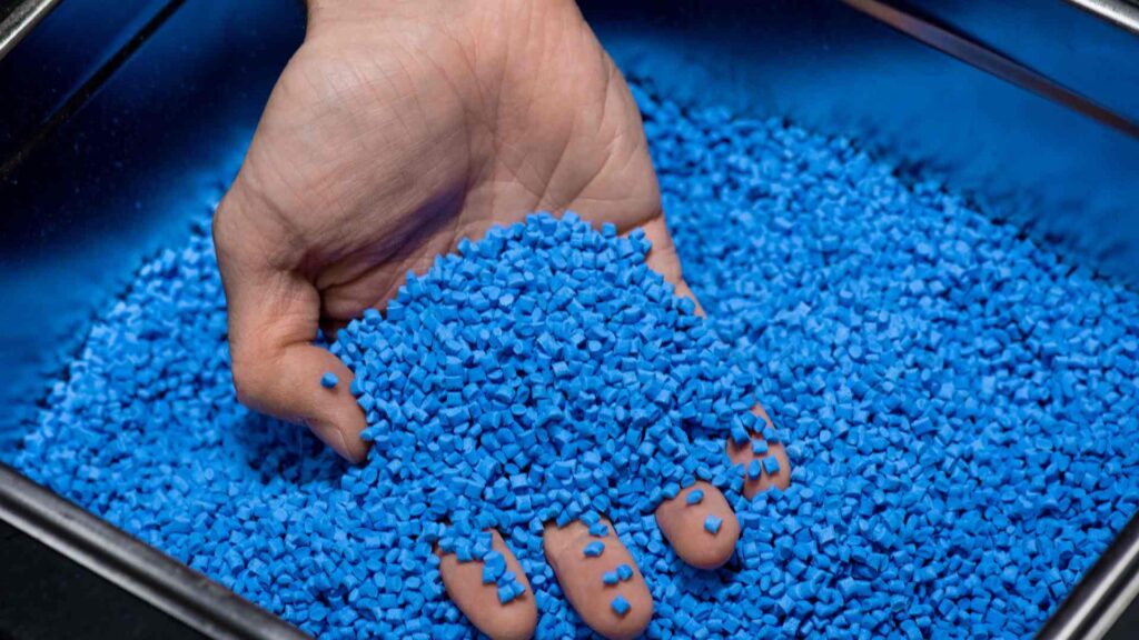 BMW Group entwickelt 3D-Druck-Recycling weiter – bis zu 12 Tonnen Material pro Jahr im Kreislauf