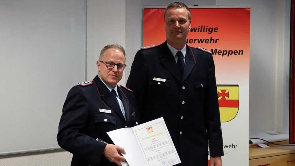 Meppen – Kai Nogatz zum Brandmeister befördert