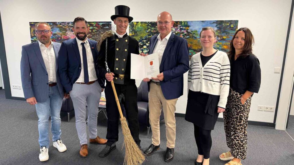 Nordhorn: Thomas Telkmann bleibt bevollmächtigter Bezirksschornsteinfeger in der Niedergrafschaft