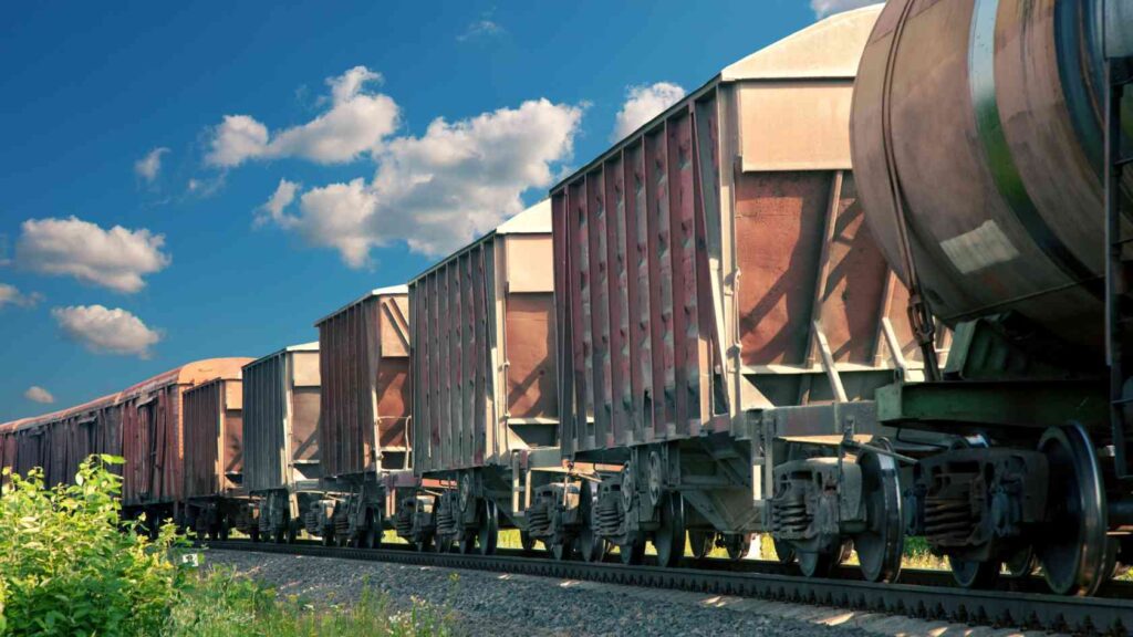 ÖDP kritisiert Bahnpläne: Einzelwagenverkehr erhalten – für Umwelt und Arbeitsplätze