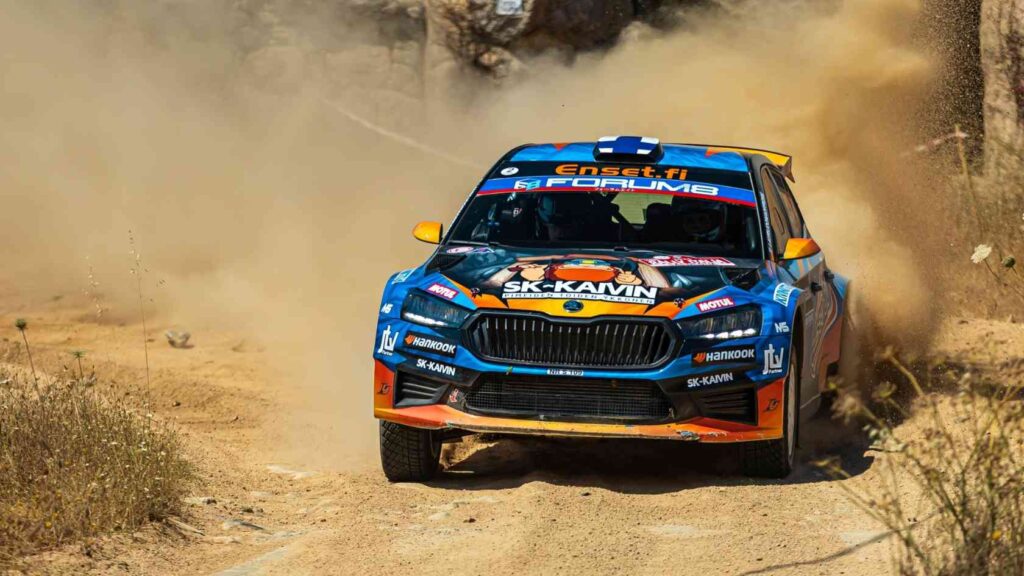 Finnland-Rallye: Škoda-Teams greifen auf Schotter nach dem nächsten WRC2-Erfolg