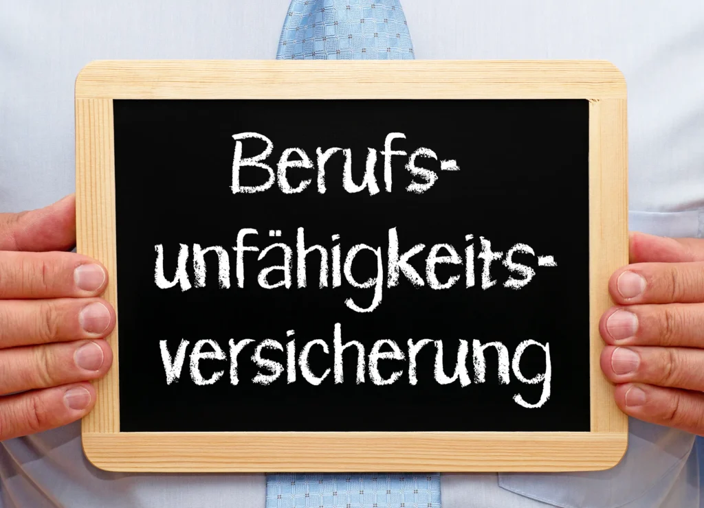Berufsunfähigkeitsversicherung: Warum sich ein früher Abschluss für Schulabgänger lohnen kann