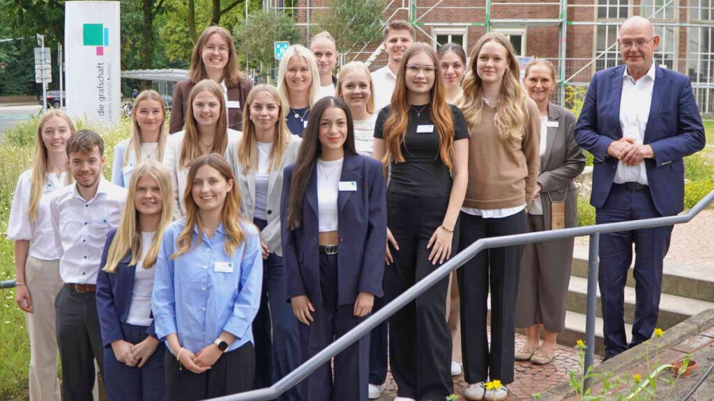 16 Nachwuchskräfte starten beim Landkreis Grafschaft Bentheim