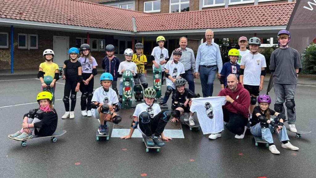 Geeste: Skateboard-Workshop bringt Ferienkindern Bewegung und Teamgeist