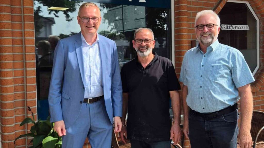 Emlichheim: Neue Pizzeria MAVI eröffnet mit hausgemachtem Döner