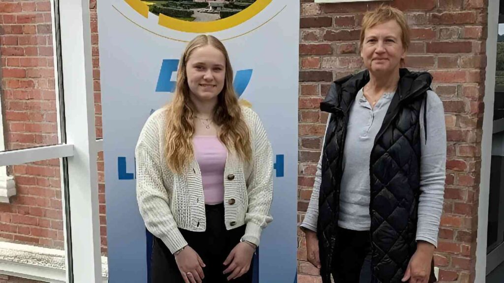 Sophie Thünemann startet Ausbildung bei der Samtgemeinde Lengerich