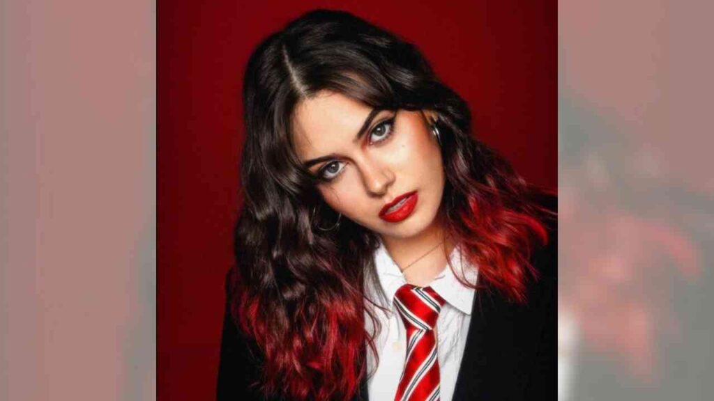 Kapitalismuskritik mit Pop-Appeal: TEYA veröffentlicht neue Single „Bourgeoisie“