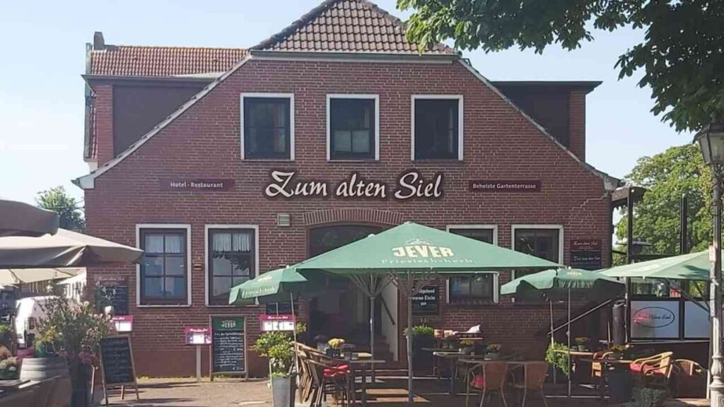 Reisetipp Greetsiel: „Zum Alten Siel“ begeistert mit Küche und Herzlichkeit