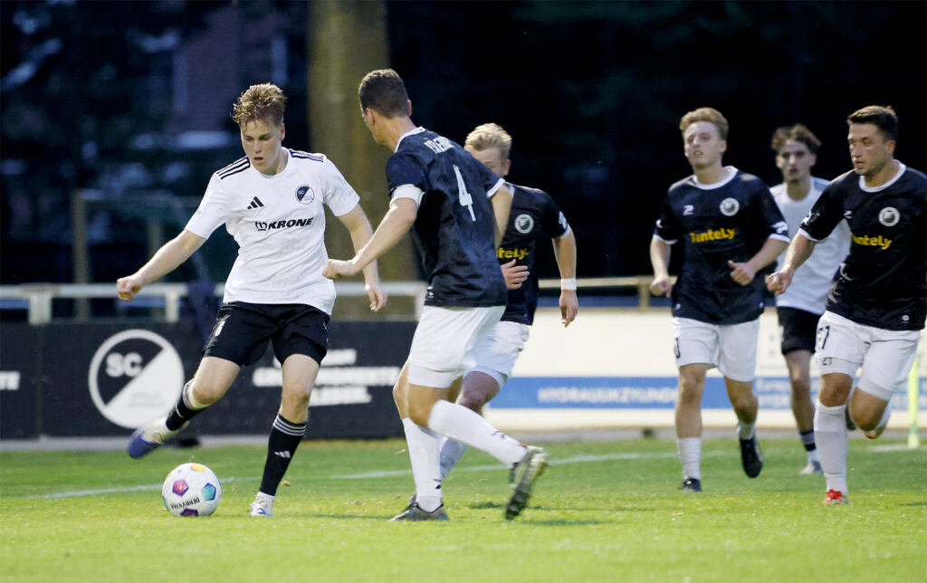 SC Spelle-Venhaus gewinnt Heimspiel gegen Rehden in spannender Partie