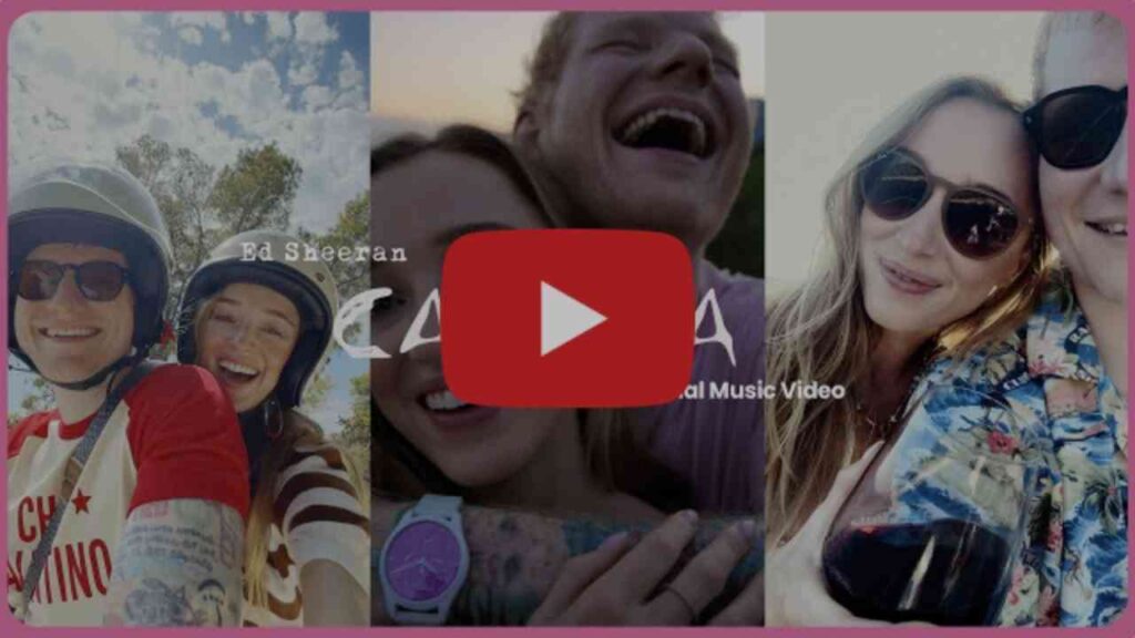 Fröhliches Paar auf Motorrad, lachend, mit Sonnenbrille und Helmen unter blauem Himmel.