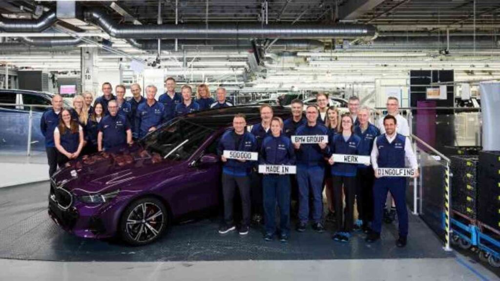 BMW erreicht Meilenstein: 500.000 elektrifizierte Fahrzeuge in Dingolfing produziert