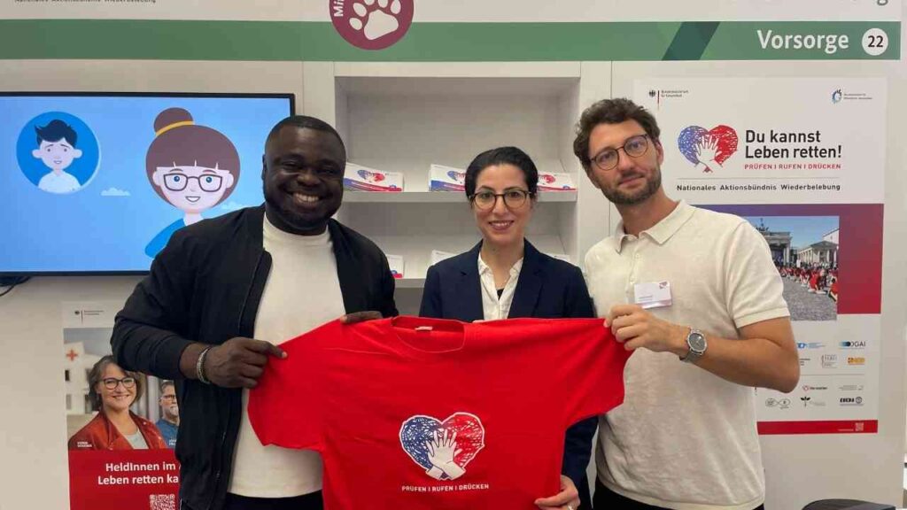 Gerald Asamoah und NAWIB verbessern Reanimationsquote in Deutschland