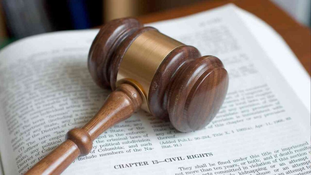 Abgeordnete im Petitionsausschuss des Bundestages