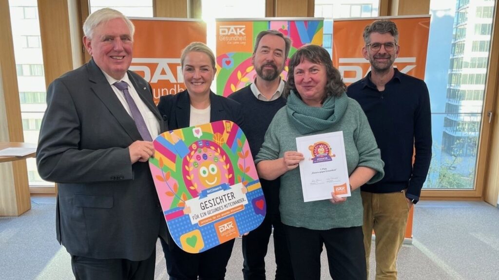 Clowns gegen Einsamkeit – Siegerehrung mit Karl-Josef Laumann