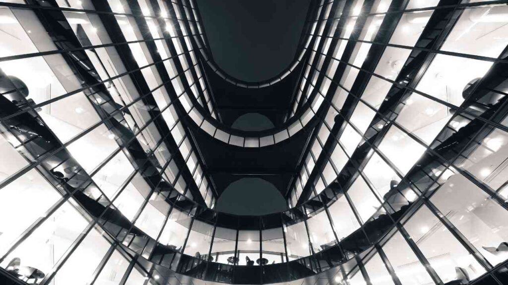 PwC-Studie: Jüngere lesen häufiger Bücher als Ältere – Deutschland bleibt Europas Buchmarkt-Primus