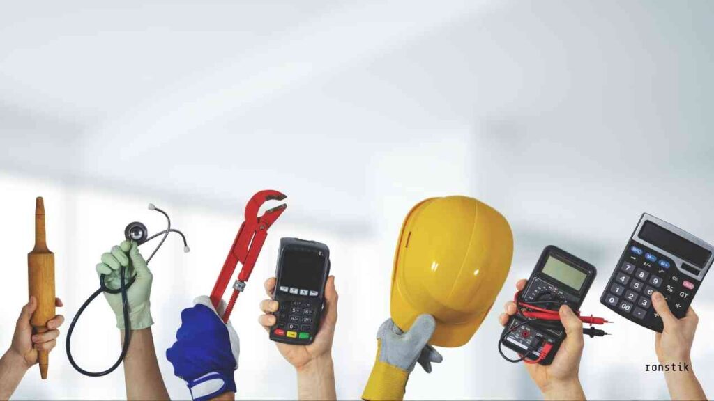 Rentner arbeitet im Alter