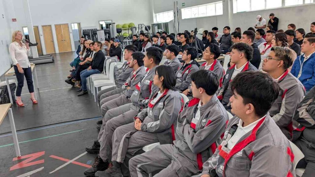 Mexikanische Physiotherapeuten sollen Personallücke in der Region schließen