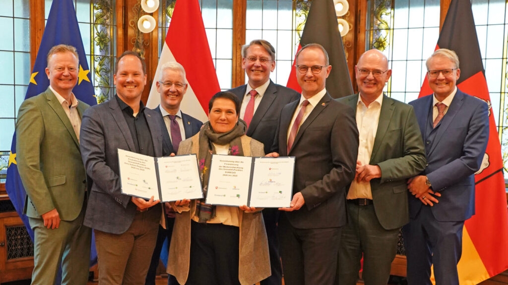 Unterzeichnung Vereinbarung GIP