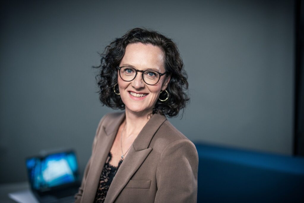 Dpa beruft Astrid Maier zur Stellvertreterin des Chefredakteurs