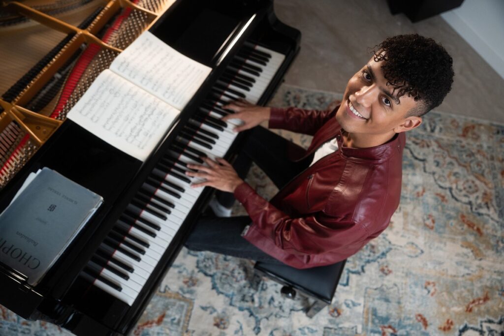 "Louis Philippson Plötzlich Fame!": Neue MDR Doku für die ARD über Deutschlands Klassik Influencer Nr. 1