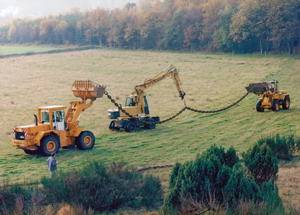 Kunstwegen fabro tumulus aufbau 01