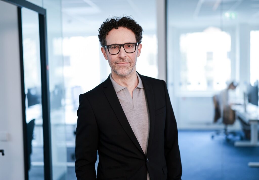 Vertriebsleiter Christopher Höpfner zum Prokuristen der dpa ernannt