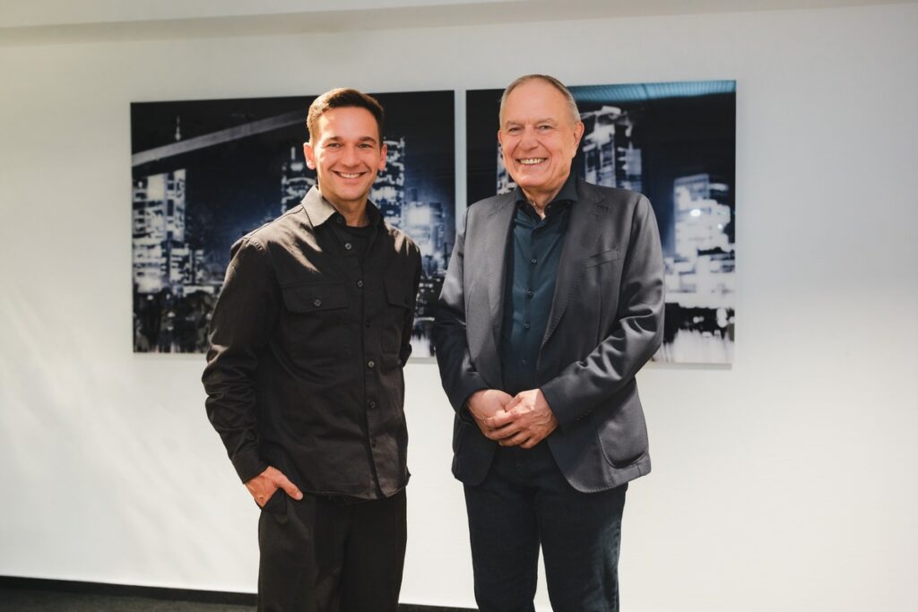 Verzeichnismarken Das Telefonbuch, Gelbe Seiten und Das Örtliche bündeln Kräfte in der pdm solutions GmbH