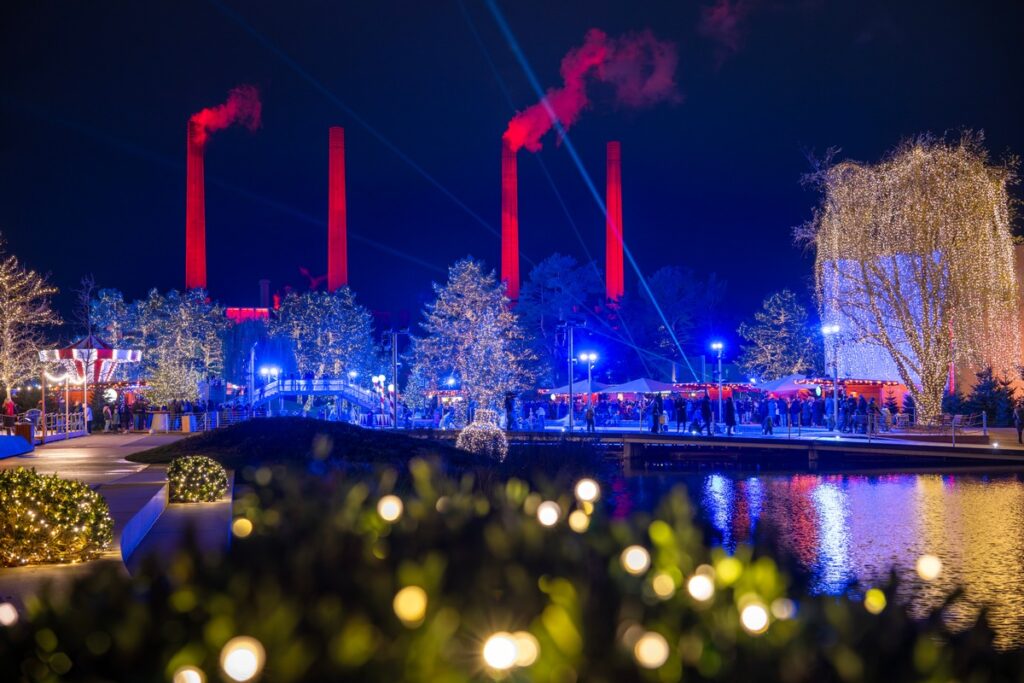 Licht trifft Klang: Winterbeleuchtung in der Autostadt erstmals als spektakuläre Licht und Soundshow inszeniert