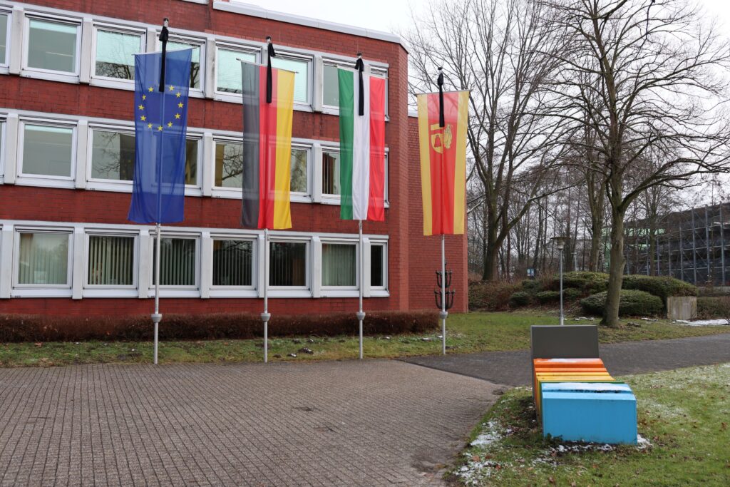 041 Trauerbeflaggung 27. Januar (C) Kreis Coesfeld, Insa Waltermann