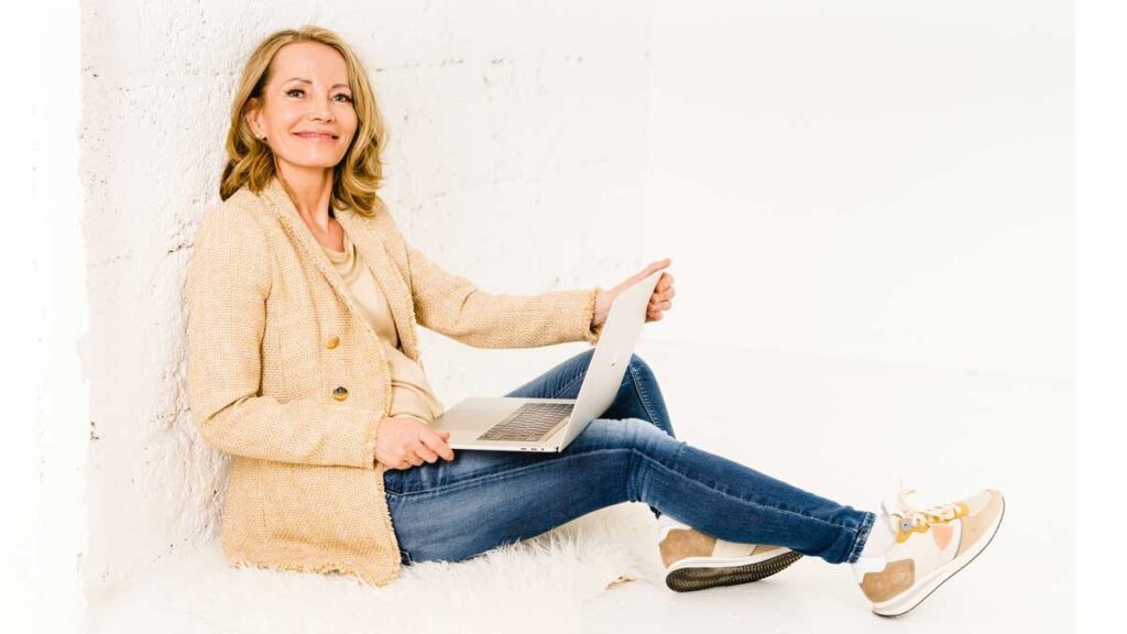 Warum Sie ständig frieren: Martina Leukert erklärt, was Ihre Körpertemperatur über Ihren Energiestoffwechsel verrät